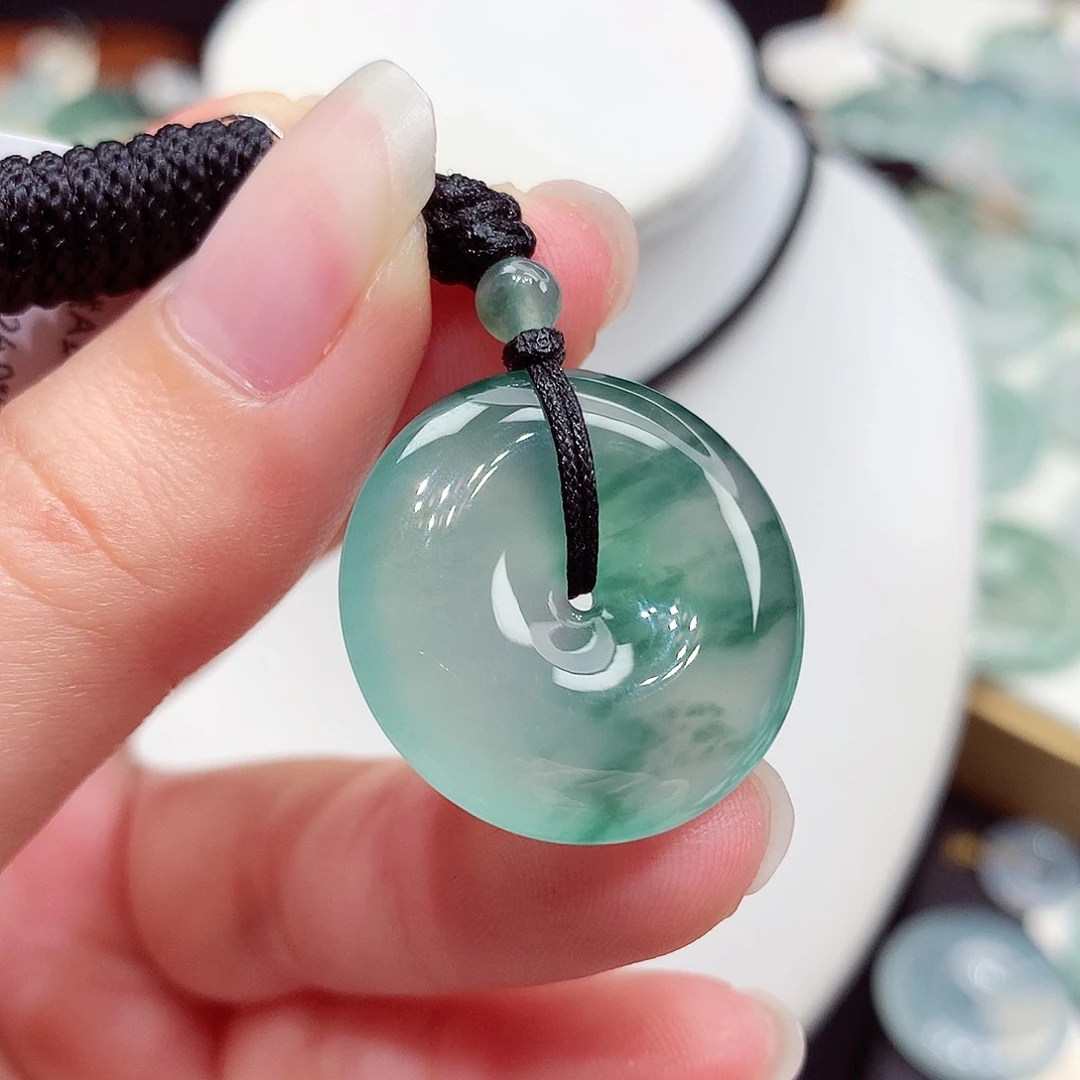 颈饰未镶嵌翡翠翡翠63，24/5.5