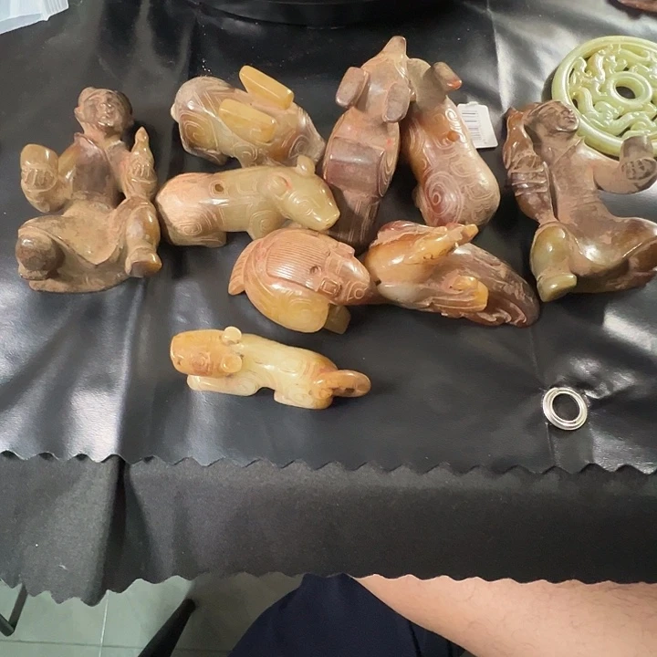 n***r和田玉（糖玉）未镶嵌挂件