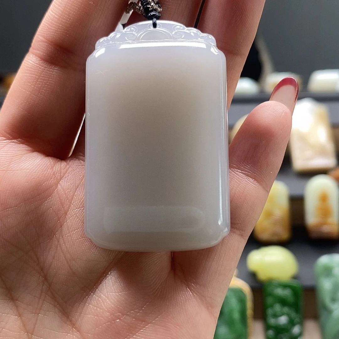 未镶嵌和田玉挂件