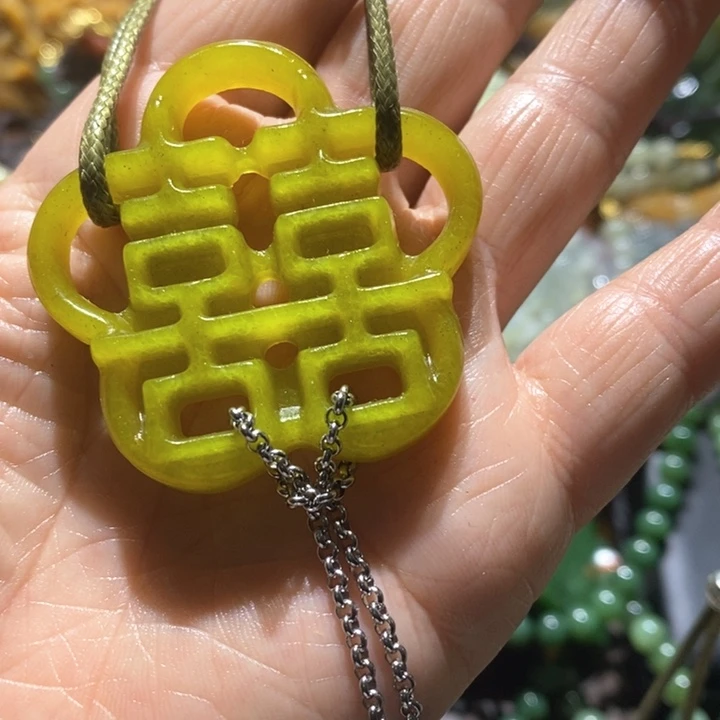 岫玉毛衣链未镶嵌