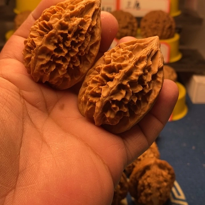 吊坠文玩核桃招财鼠