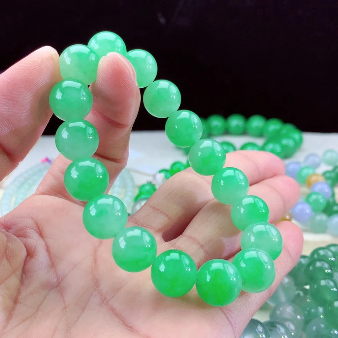 翡翠手链未镶嵌卡11+