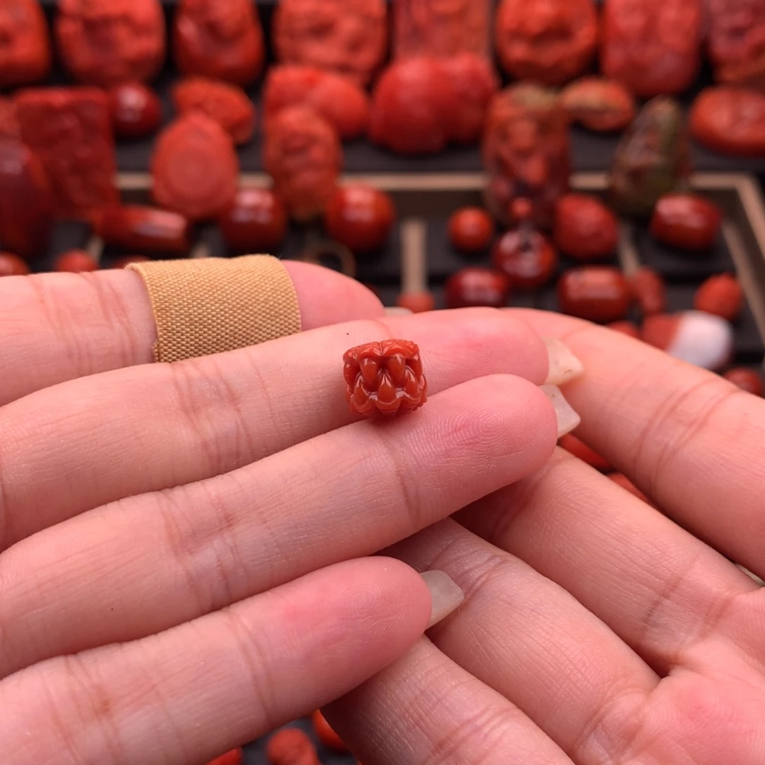 南红玛瑙南红川料原矿精工吞噬9.5mm未镶嵌