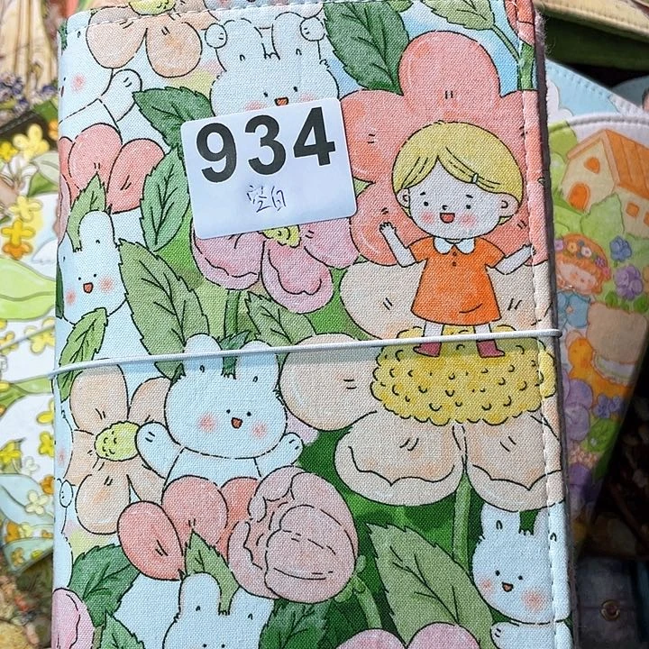 织绣Y****A6 活页加空白纸934。