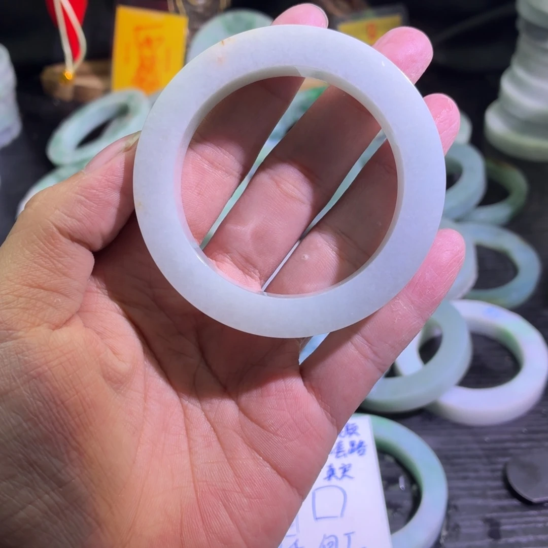 定制翡翠未镶嵌天然翡翠A货毛胚手镯定制