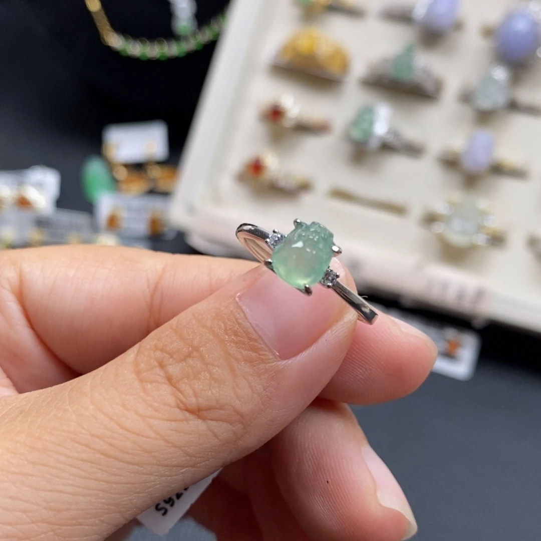 翡翠银S925镶嵌戒指