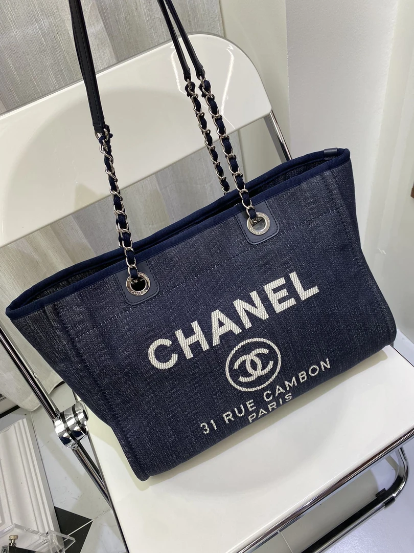 95新 Chanel/香奈儿 香奈儿蓝色牛仔托特沙滩包