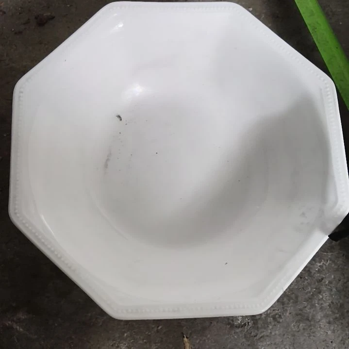 陶瓷盘子碗啥都有