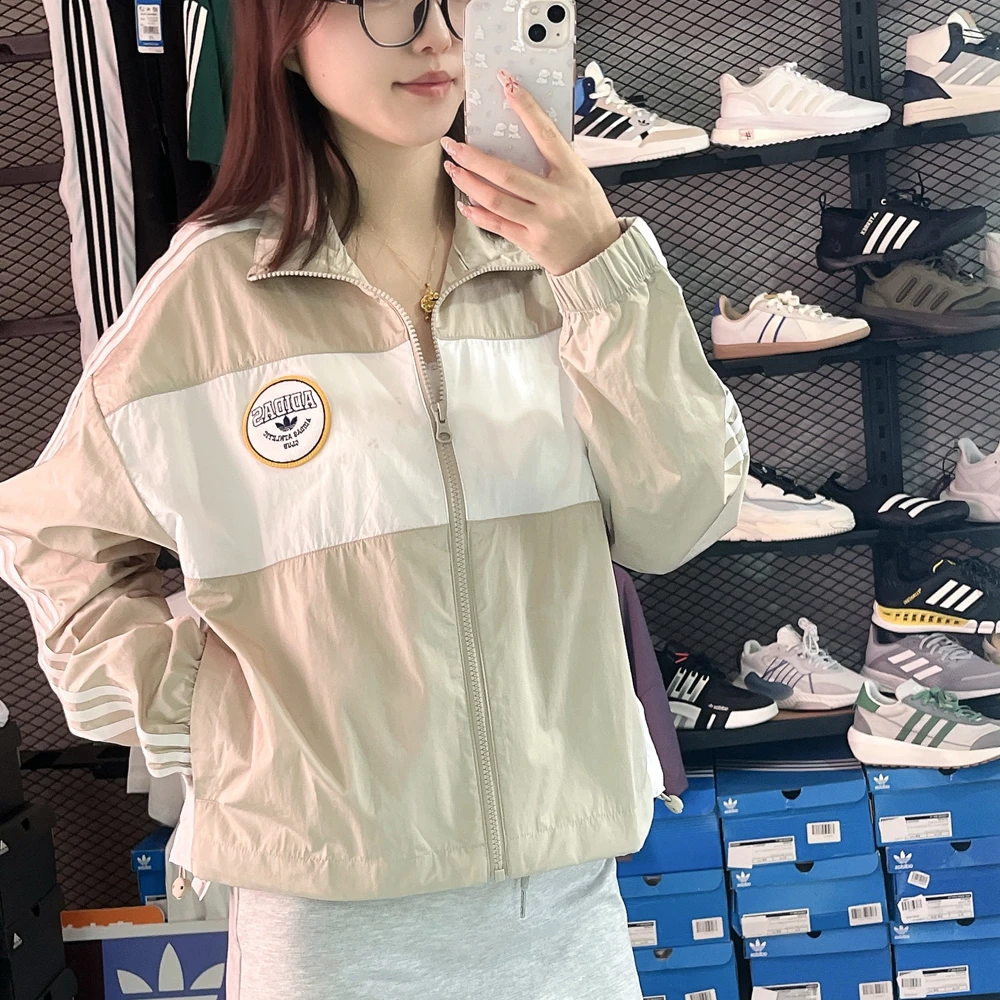(直播断码专属)正品Adidas三叶草女款薄款梭织运动休闲外套IU4774