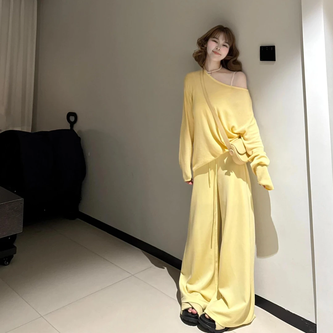 早秋套装女2025新款休闲运动慵懒风气质黄色针织上衣阔腿裤两件套