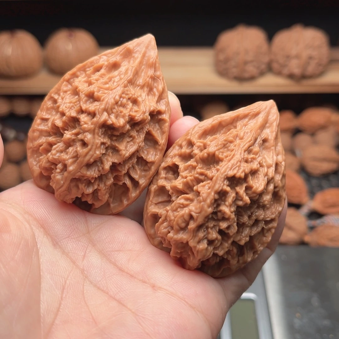 文玩核桃鸡心39边55高全品