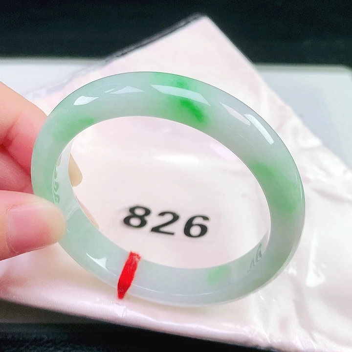 未镶嵌手镯翡翠826