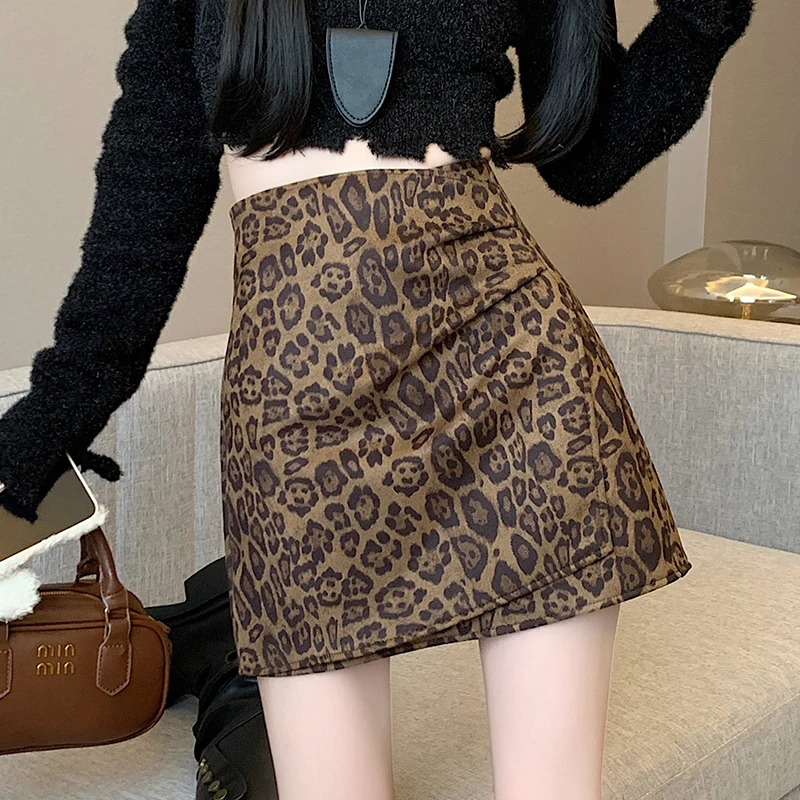 美式高腰豹纹a字半身裙女2025秋季新款设计感显瘦辣妹包臀短裙子