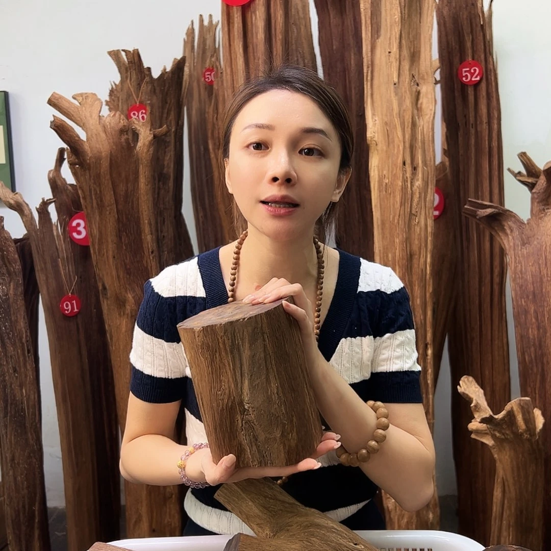 沉香沉香碎屑天然沉香原料