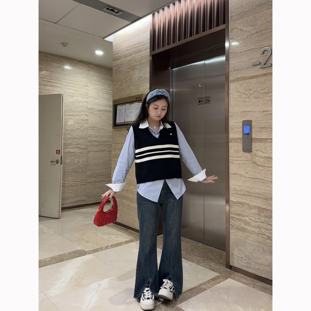 大萌萌【现货】时尚撞色条纹针织马甲春季微胖显瘦百搭P225X01680