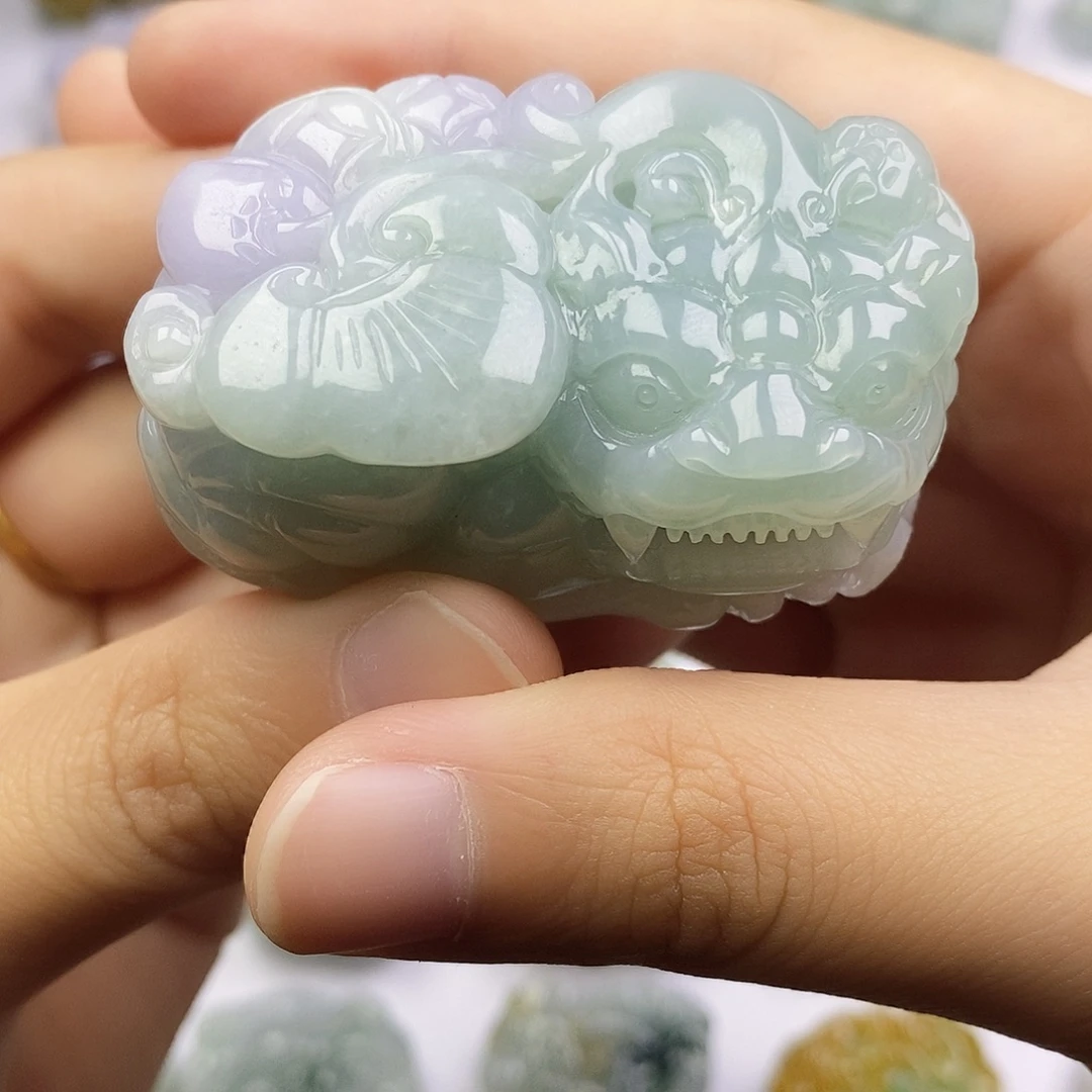颈饰未镶嵌翡翠貔貅