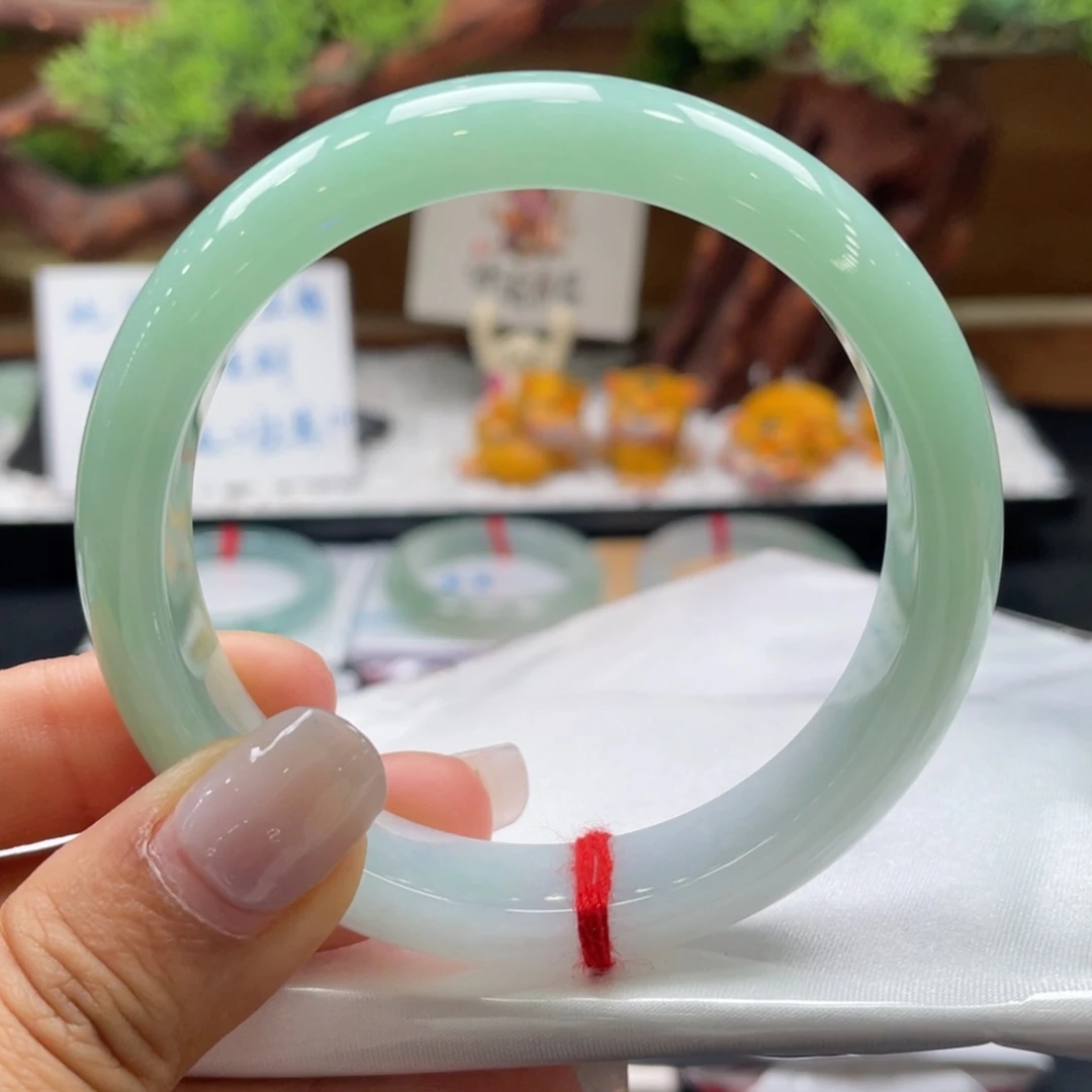 翡翠手镯未镶嵌41号