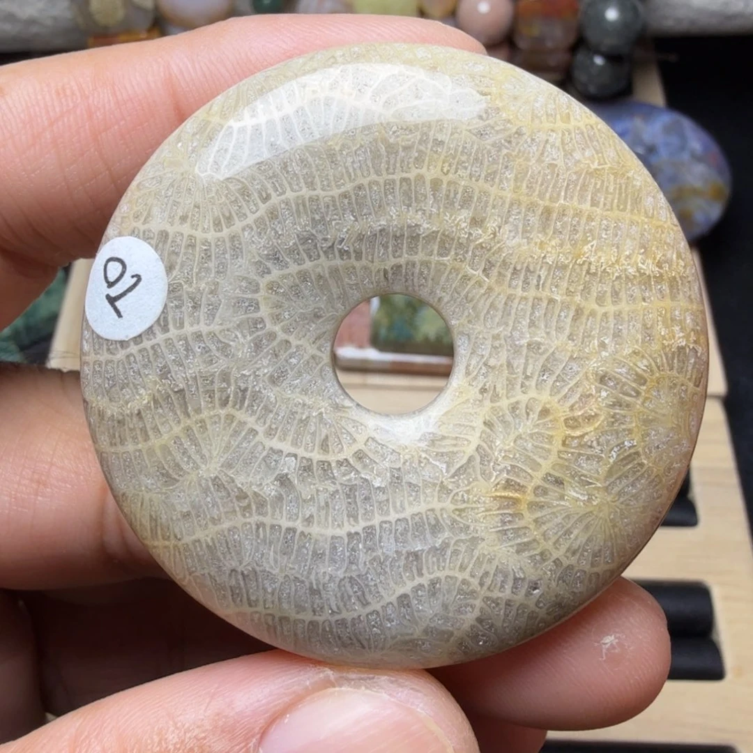 硅化玉未镶嵌纯天然色有机玉石保真色
