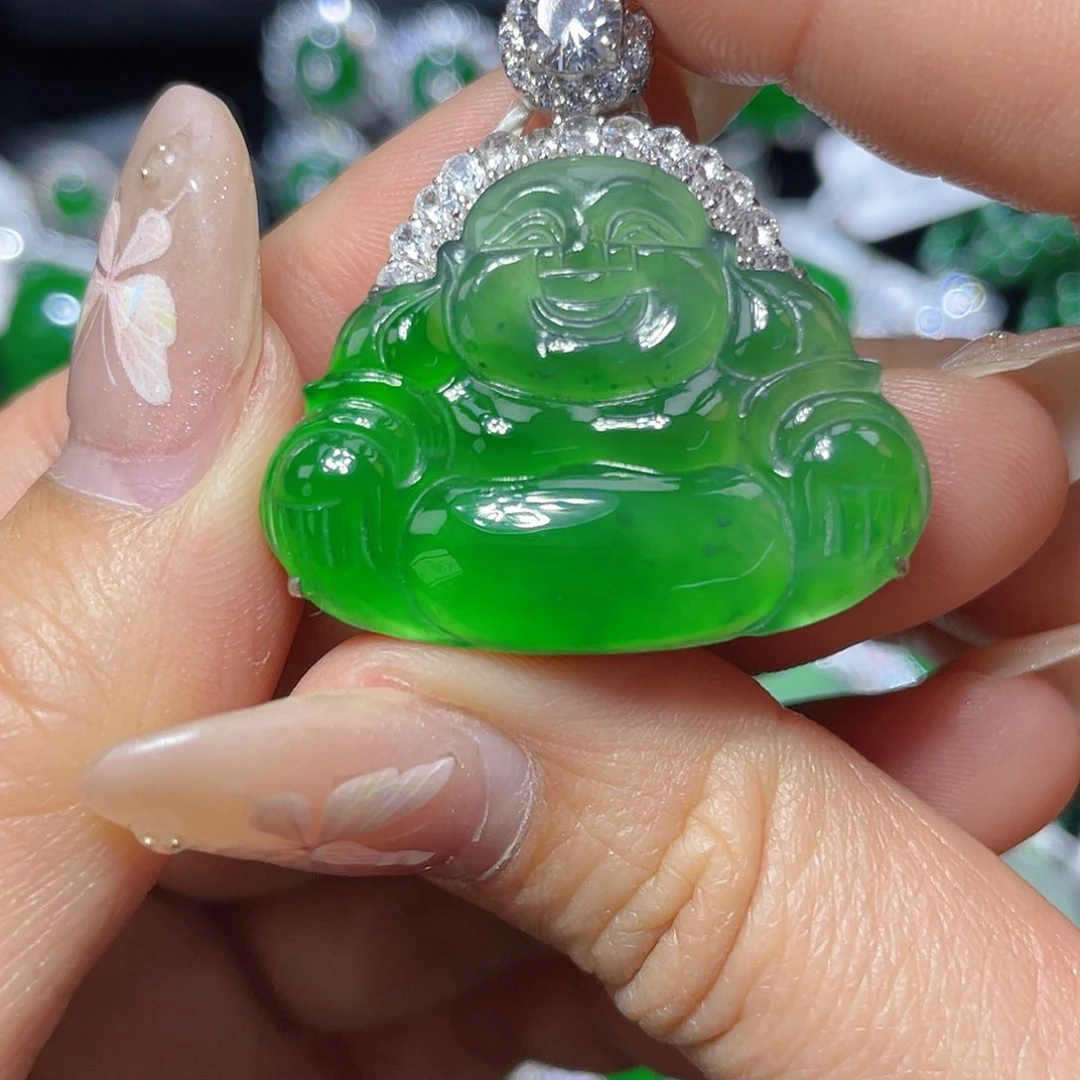 翡翠颈饰银S925镶嵌翡翠