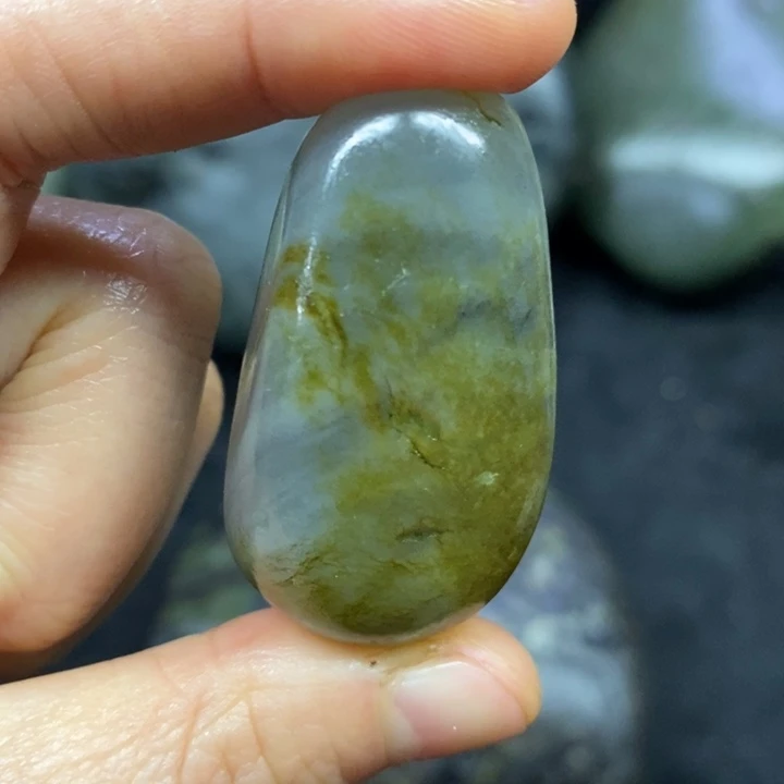 未镶嵌和田玉（糖玉）挂件