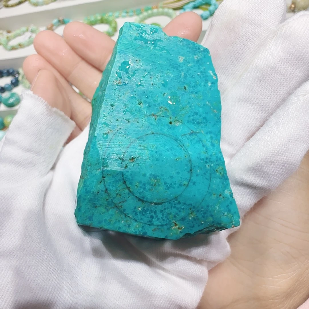 绿松石未镶嵌原矿绿松石
