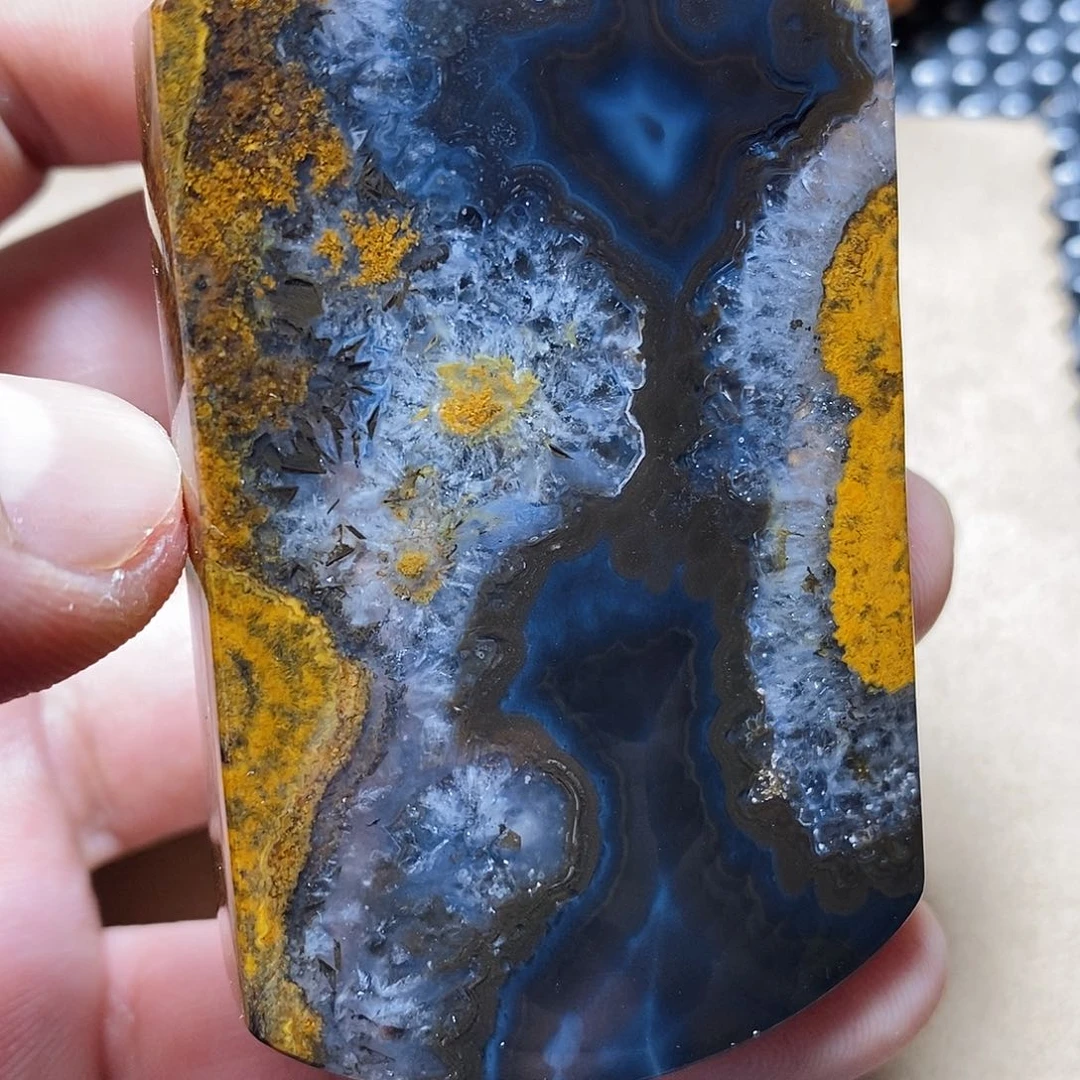 玛瑙/玉髓颈饰未镶嵌阳****3