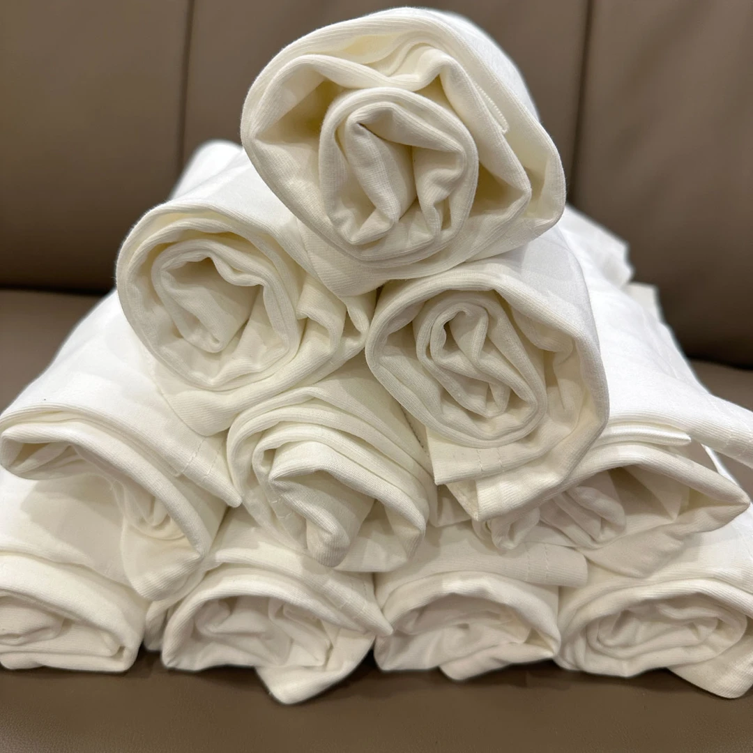 潮流简约纯色通勤圆领百搭短袖T恤男士透气休闲宽松夏季体恤上衣