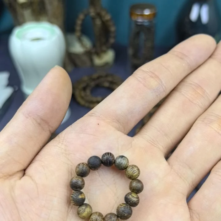 沉香碎屑沉香沉香