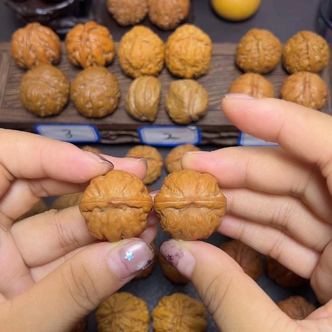 文玩核桃把件苹果园三围同尺28