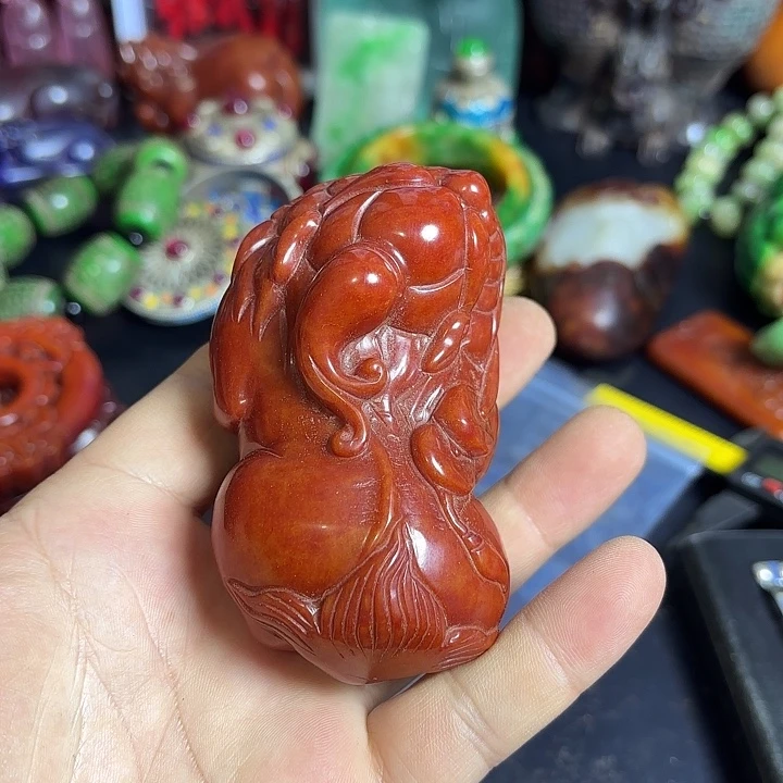 白玉菩提把件一个