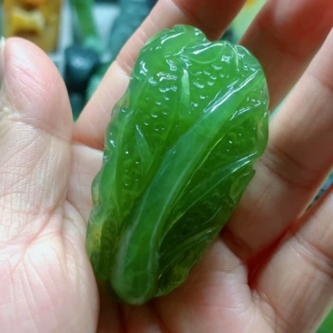 蛇纹石玉未镶嵌手把件