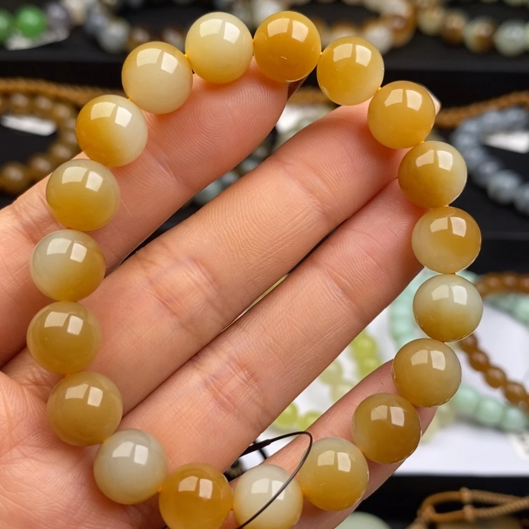 和田玉未镶嵌手串