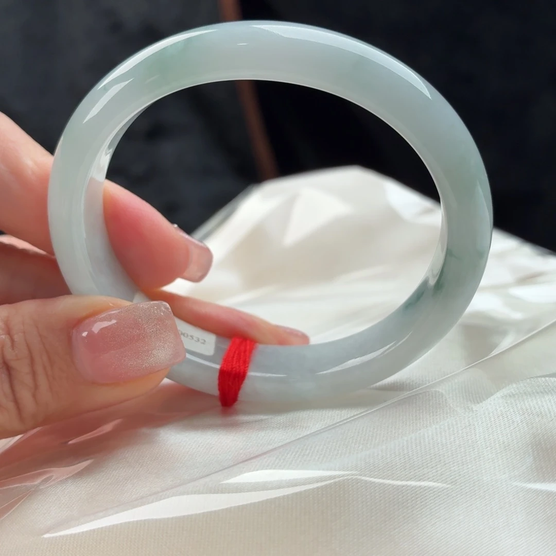 翡翠手镯未镶嵌贵妃54.6