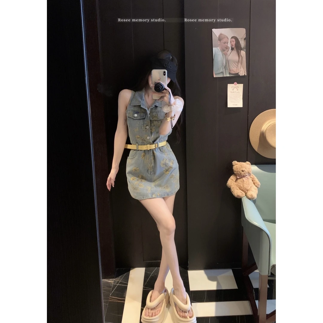 法式复古港风牛仔背心连衣裙女夏季高级感小个子气质收腰a字裙子