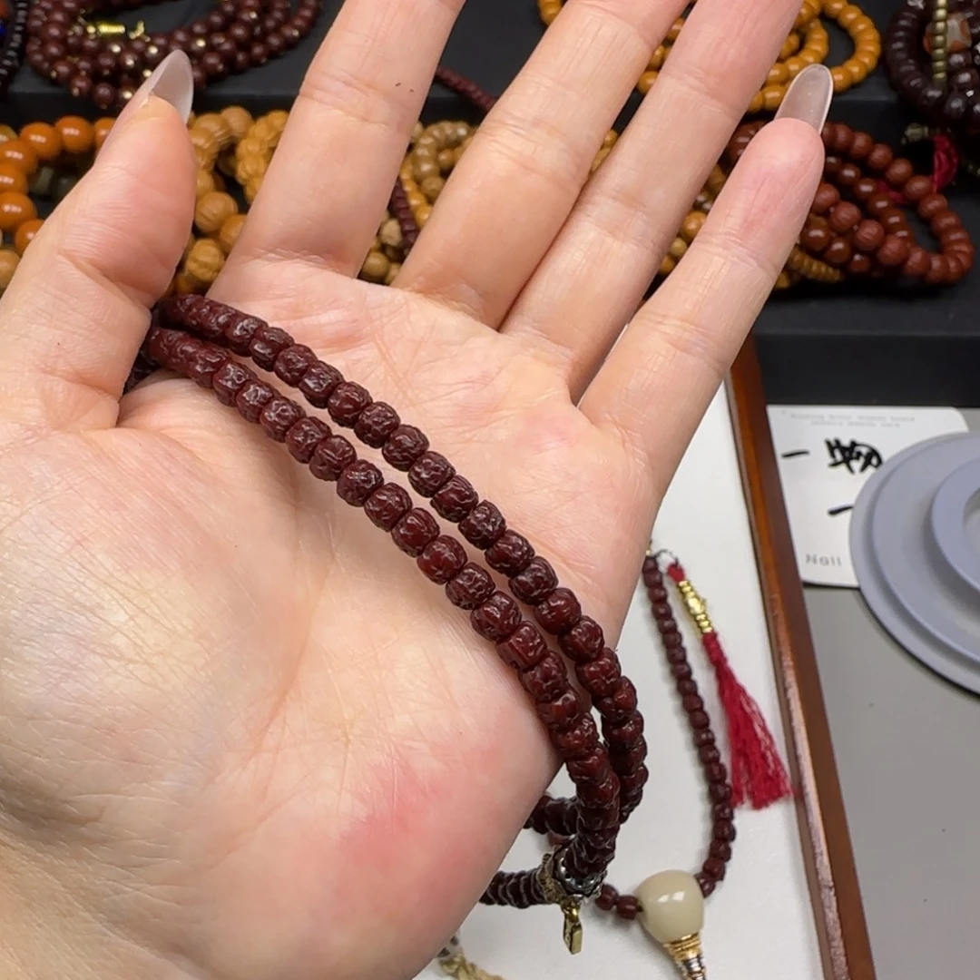 圭***a金刚菩提手串佛手158颗素串