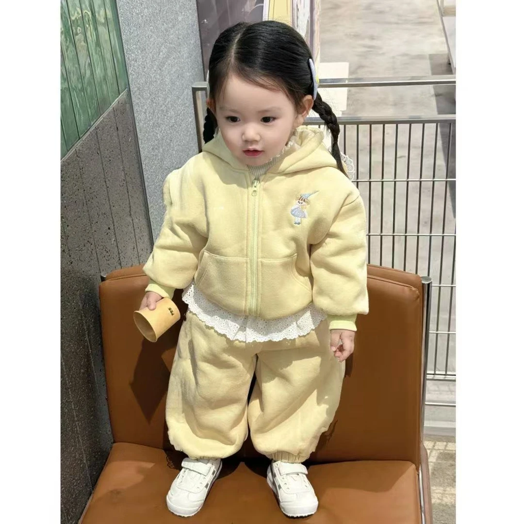时尚童装女宝宝婴儿婴童分体卫衣外套小兔子连帽可爱卫裤秋装加绒