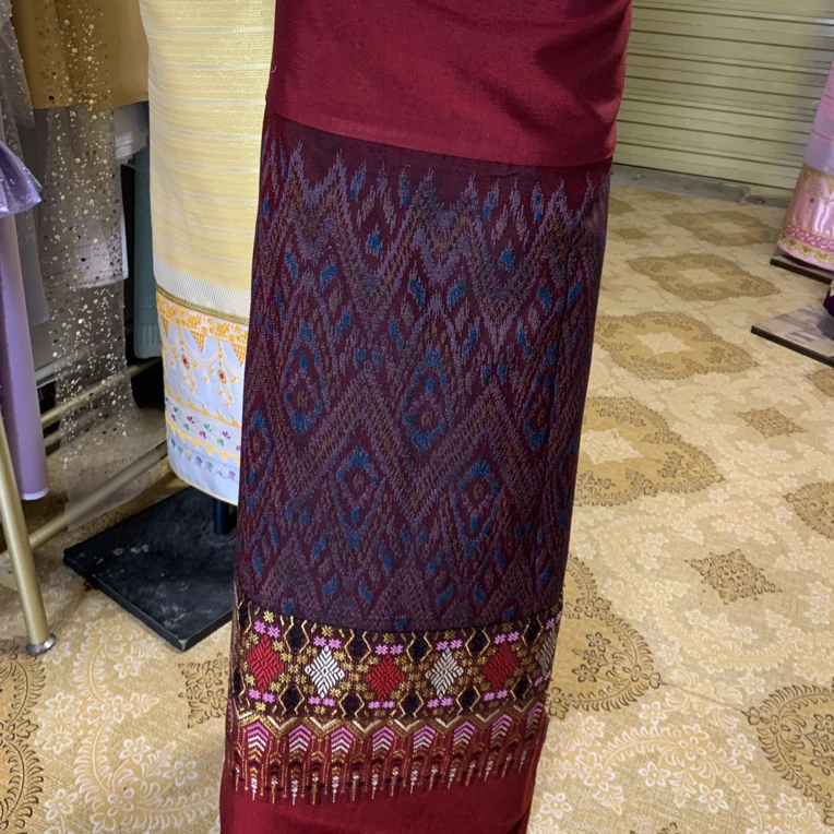 酒红色三面娜迦经典傣装民族风异域风情布料非成品