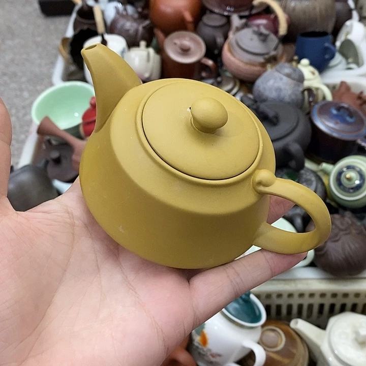 陶瓷艺术品及陶瓷壶