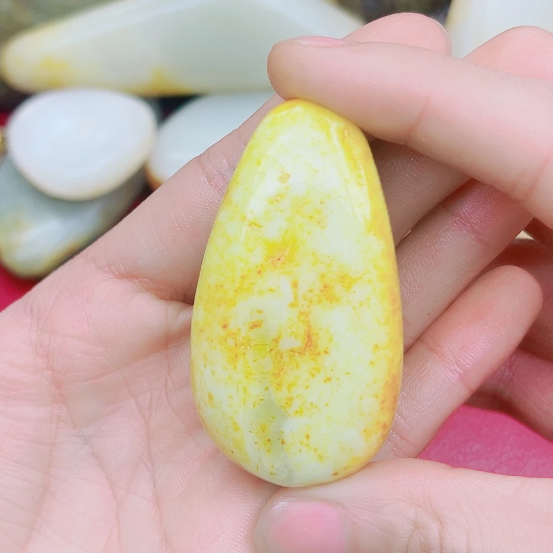 未镶嵌和田玉挂件