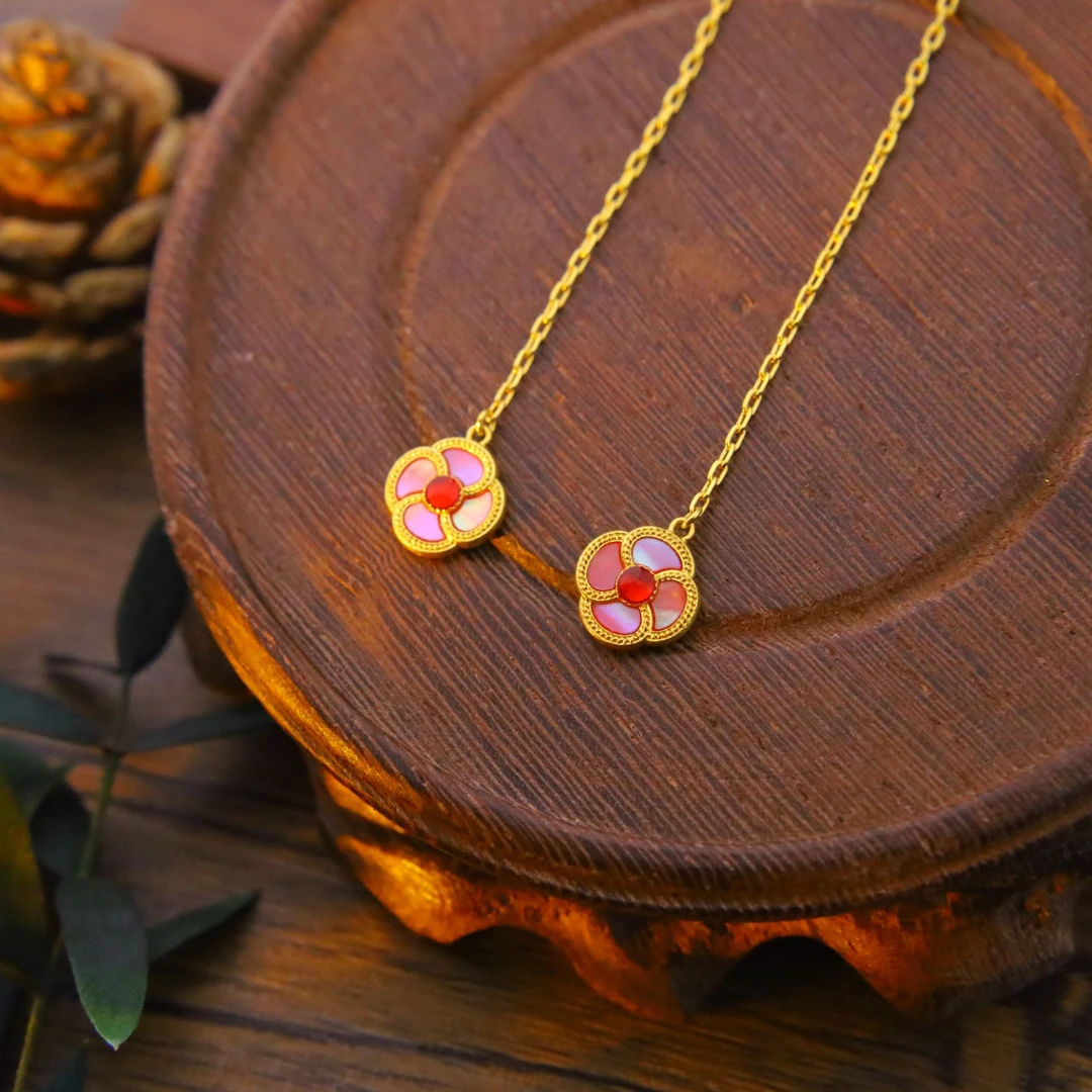 朝銮黄金古法金珐琅彩螺钿四叶草足金耳饰耳线