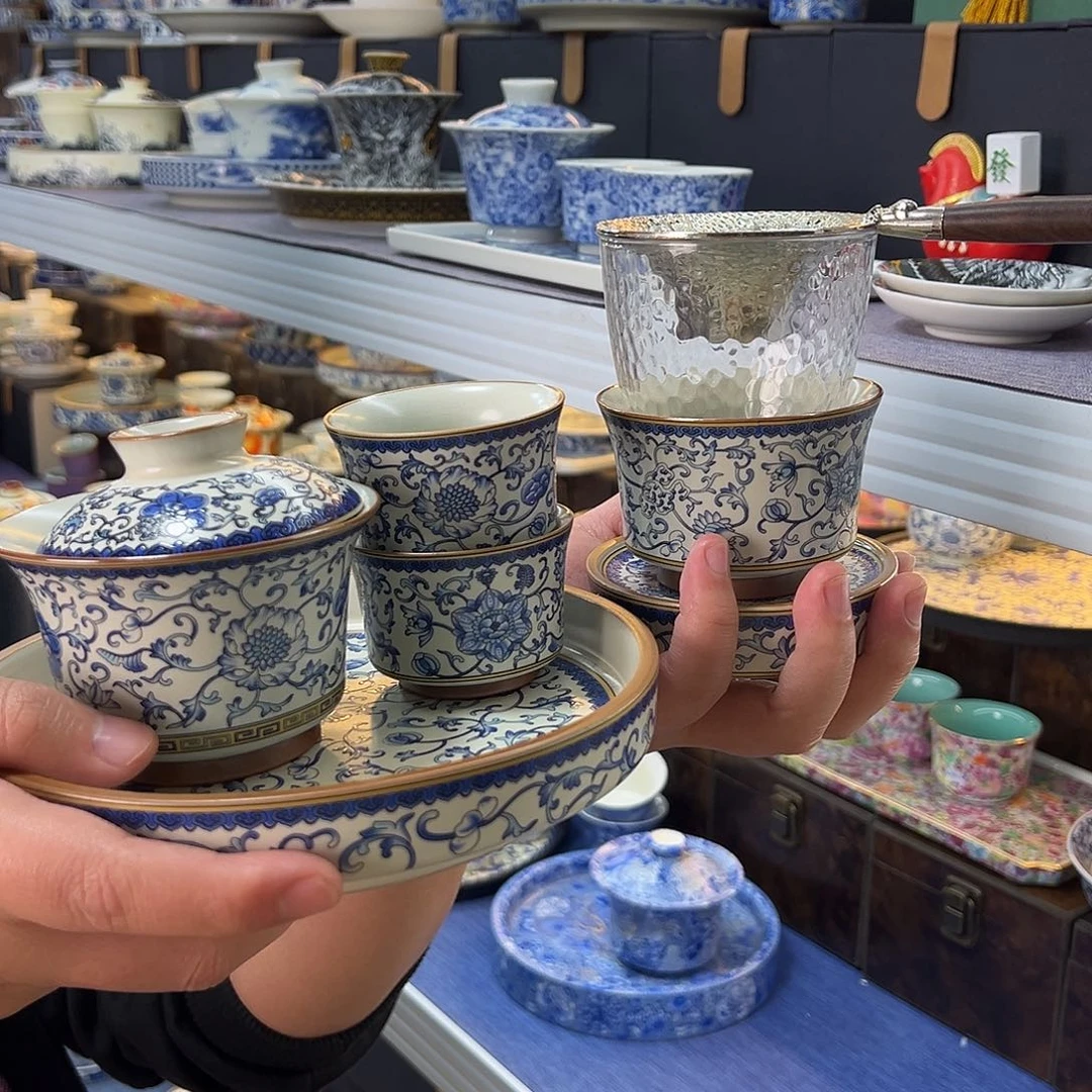 我们的目标是成为一个优秀的人