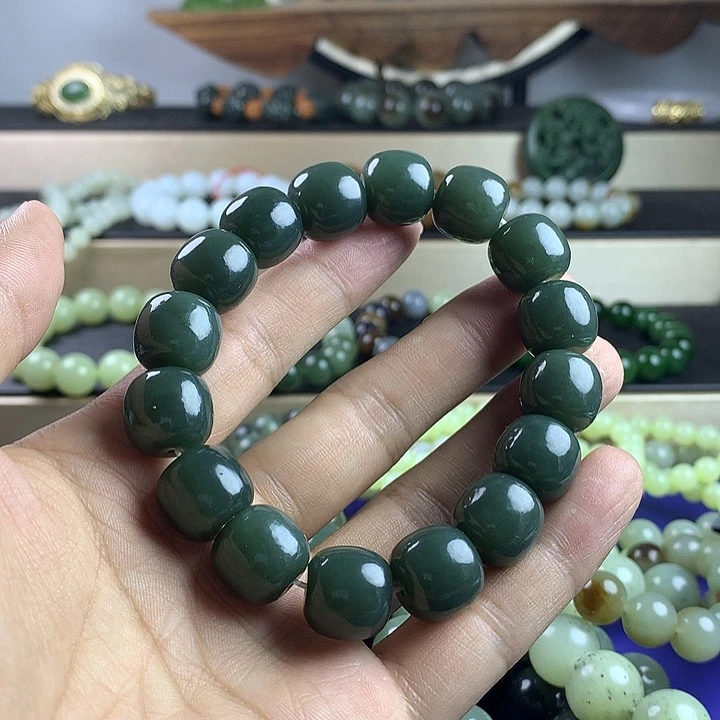 手串未镶嵌和田玉y****g