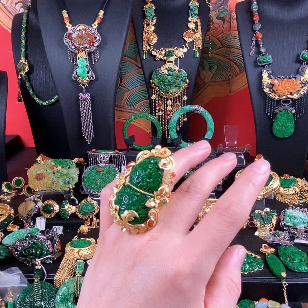 翡翠银S925镶嵌戒指吊坠