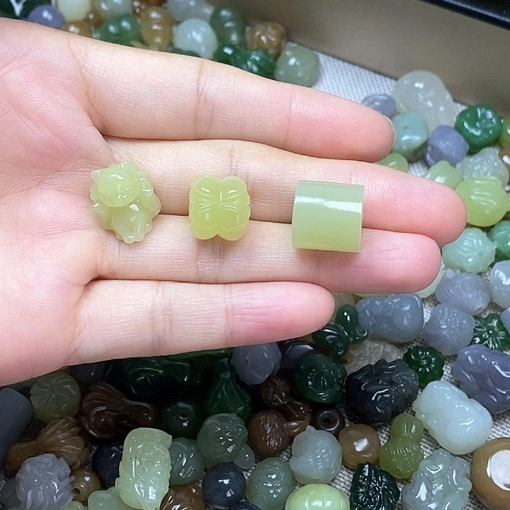 未镶嵌和田玉挂件?***～