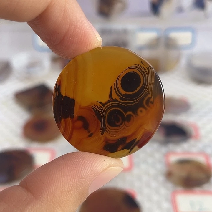 玛瑙/玉髓合金颈饰