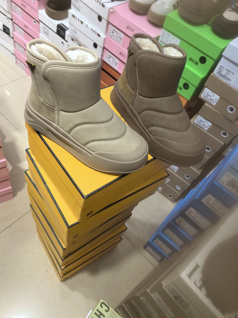 诗涵家 皮面防水雪地靴39-205