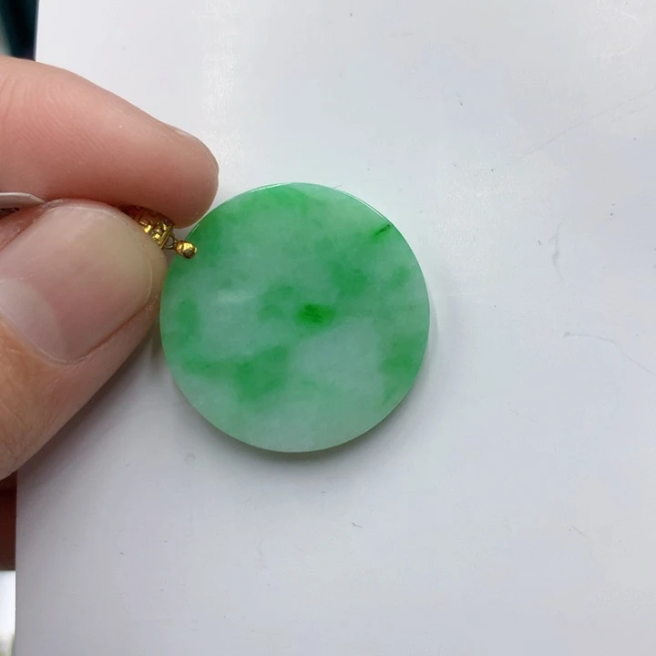 翡翠颈饰未镶嵌111122222222