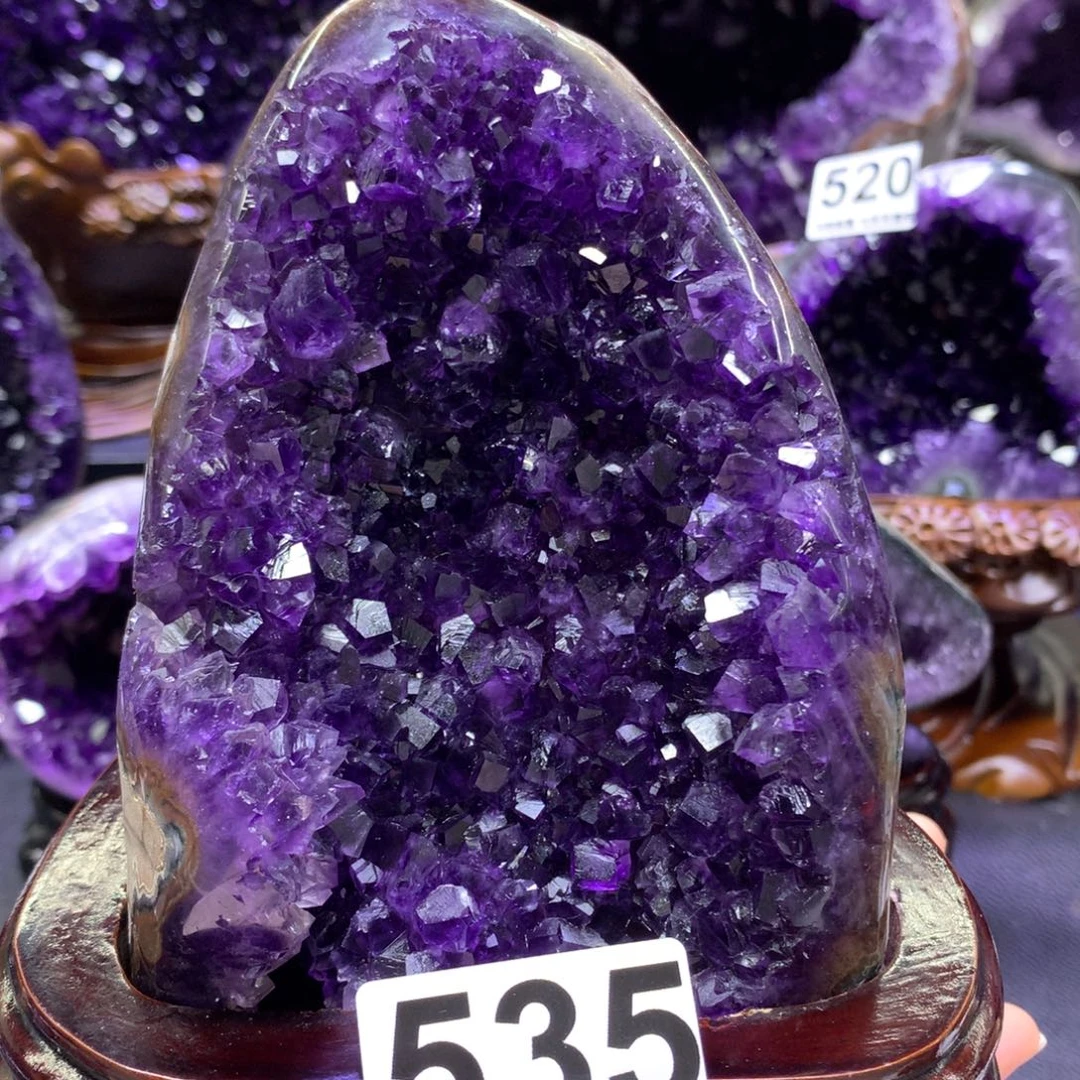 水晶摆件未镶嵌水晶