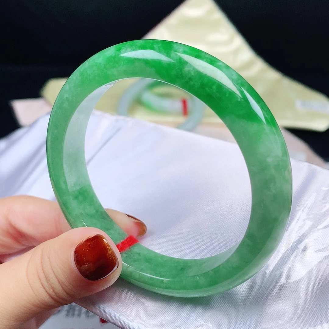 翡翠未镶嵌手镯1499