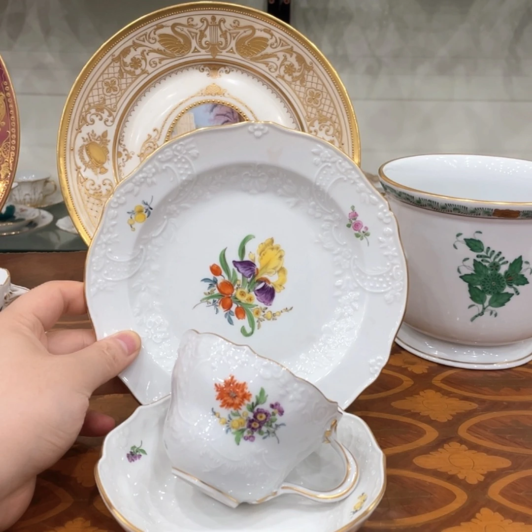 瓷片中古二等花卉杯碟